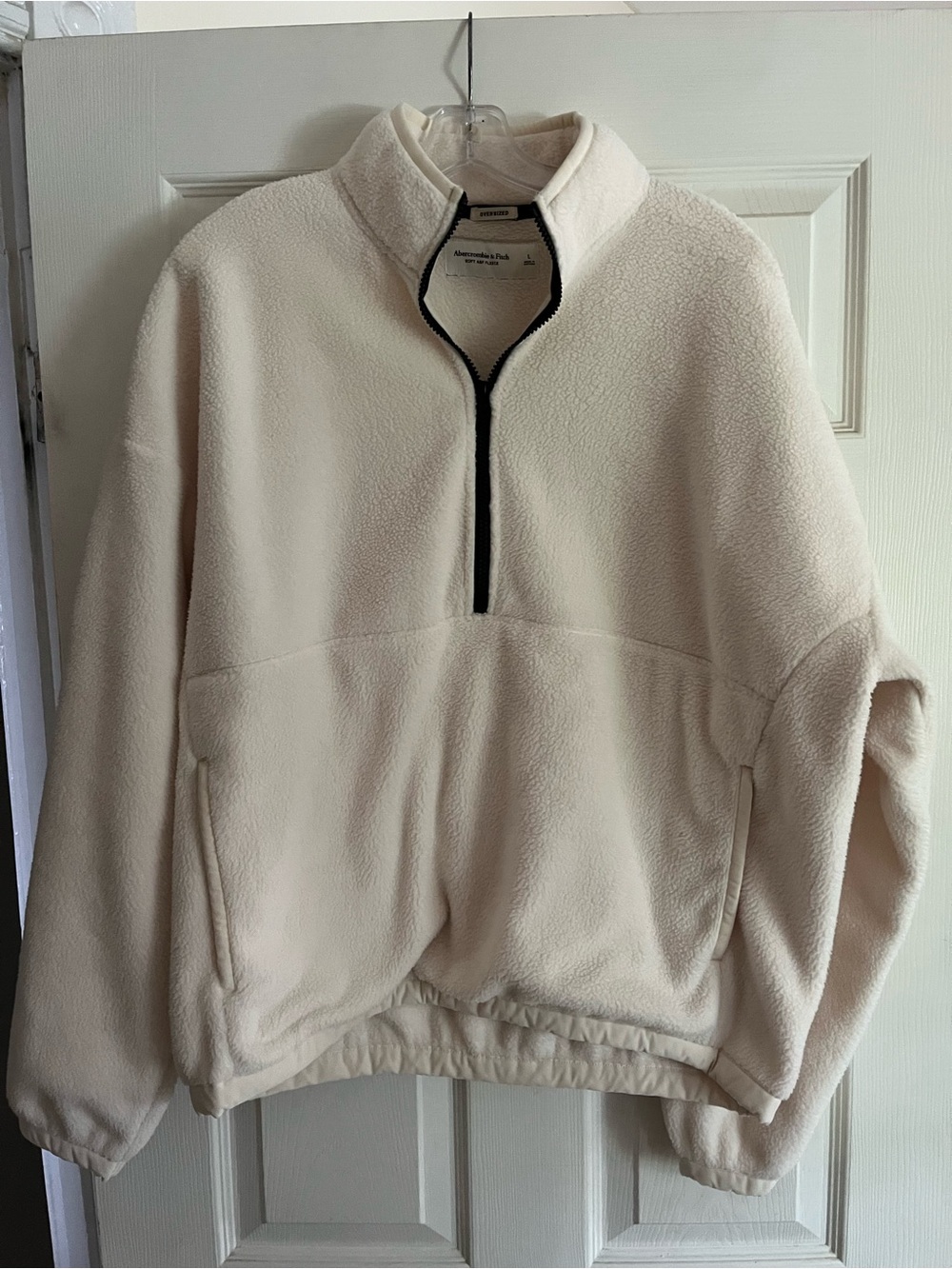 Abercrombie & Fitch Cream Quarter-Zip Fleece Pullover with Black Trim
